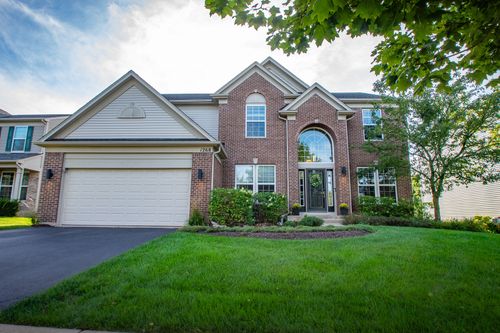 1268 Blue Heron Cir, Antioch, IL, 60002-6402 | Card Image