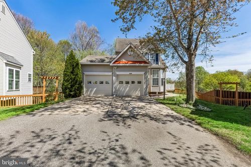 6100 Team Pl, WOODBRIDGE, VA, 22193-4199 | Card Image