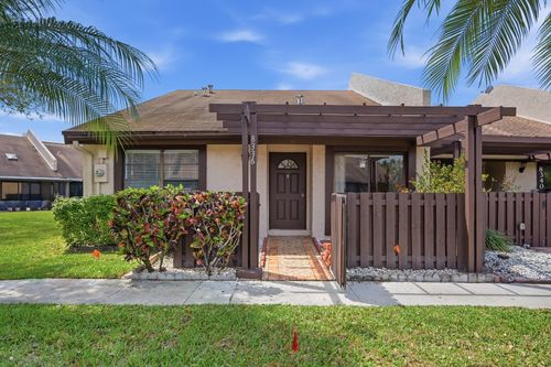 8336 Nw 37th Pl, Sunrise, FL, 33351-6130 | Card Image
