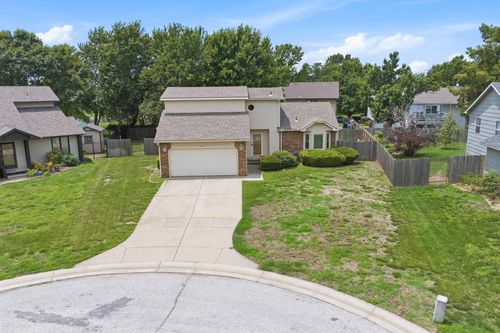 411 N Judith Cir, Wichita, KS, 67212-5140 | Card Image