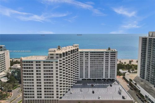 1734-2899 Collins Ave, Miami Beach, FL, 33140-4422 | Card Image