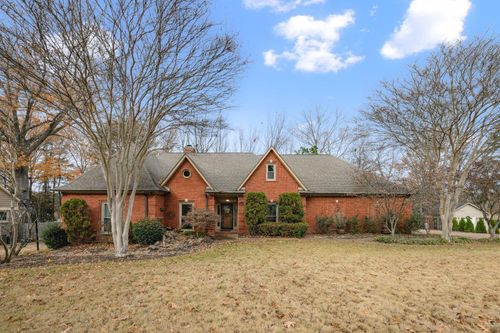 9032 Summer Grove Cv, Cordova, TN, 38018 | Card Image