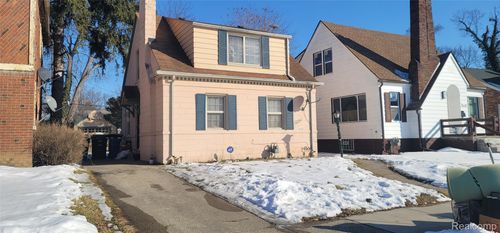 16200 Braile St, Detroit, MI, 48219-4727 | Card Image