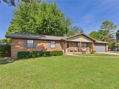 300 Lark Ln, Harrison, AR, 72601-1846 | Card Image