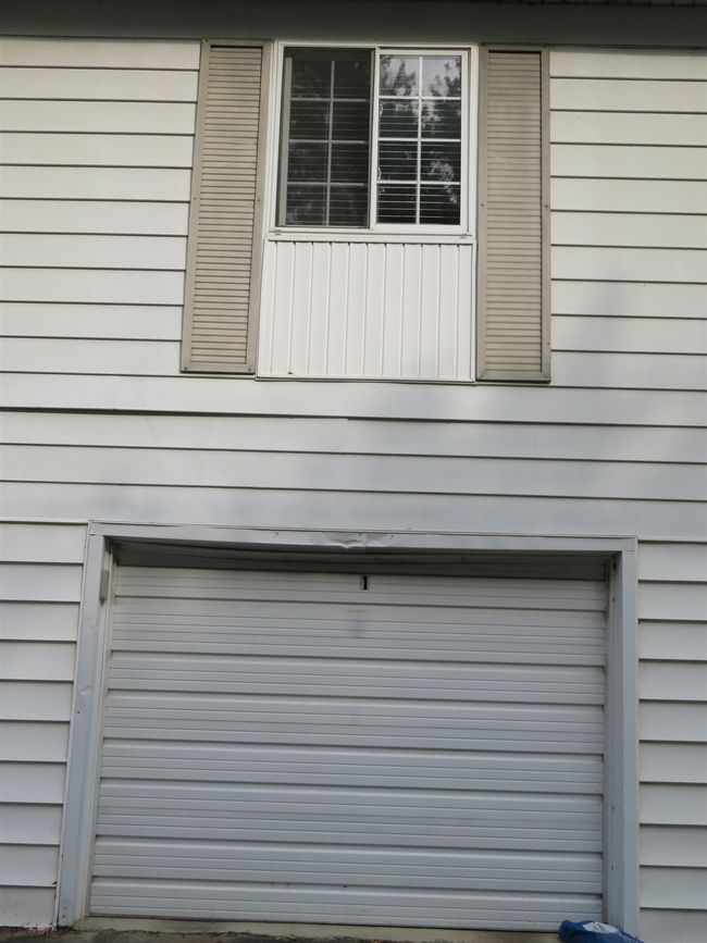 APT-1 - 714 #1 Kiwanis Dr, Condo with 2 bedrooms, 1 bathrooms and null parking in Freeport IL | Image 18