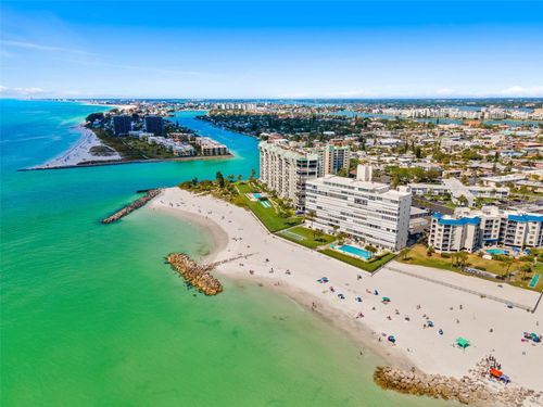 307-7000 Beach Plz, ST PETE BEACH, FL, 33706-3658 | Card Image