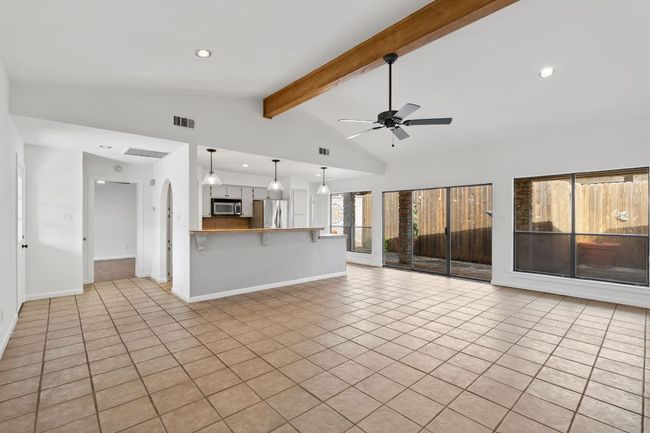 UNIT-12 - 1108 Hi Stirrup, Condo with 2 bedrooms, 2 bathrooms and 2 parking in Horseshoe Bay TX | Image 11