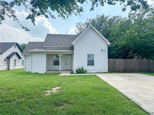 943 N Border St, Cleburne, TX, 76031-3239 | Card Image