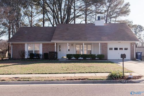 1048 Branscomb Cir Se, Huntsville, AL, 35803-2308 | Card Image