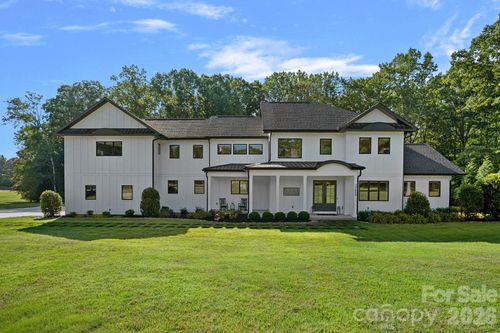 15600 Huntingtowne Village Rd, Huntersville, NC, 28078-6286 | Card Image