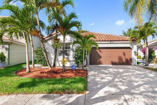 1210 Oakwater Dr, Royal Palm Beach, FL, 33411-6106 | Card Image