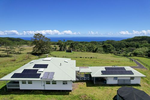 28-811 Akaka Falls Rd, HONOMU, HI, 96728 | Card Image