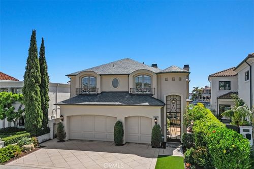 16975 Edgewater Ln, Huntington Beach, CA, 92649-4205 | Card Image