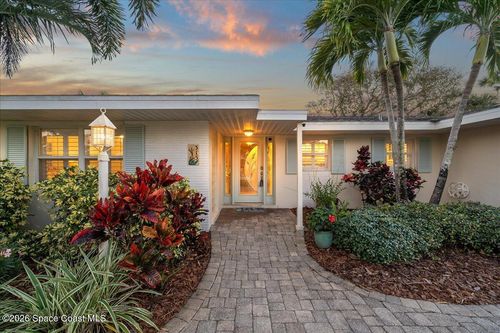 315 12th Ter, Indialantic, FL, 32903-4313 | Card Image