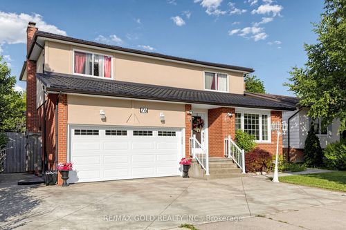 76 Charters Rd, Brampton, ON, L6V2S5 | Card Image