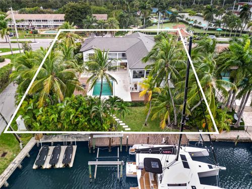 431 Layne Blvd, Hallandale Beach, FL, 33009-5706 | Card Image