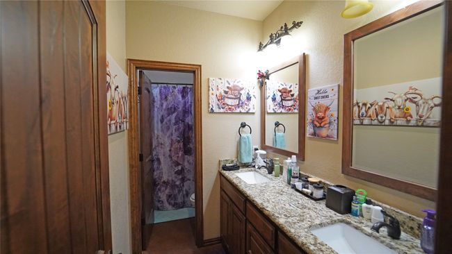 2505 Lazy Bend Rd, Home with 5 bedrooms, 3 bathrooms and null parking in Brock TX | Image 14