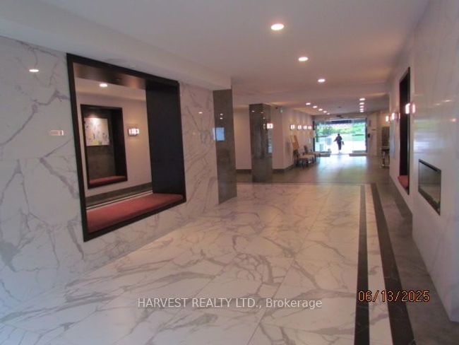 2102 - 255 Bamburgh Cir, Condo with 2 bedrooms, 2 bathrooms and 2 parking in Scarborough ON | Image 33
