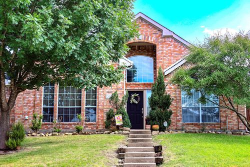 2012 Valley Falls Ave, Mesquite, TX, 75181-2112 | Card Image