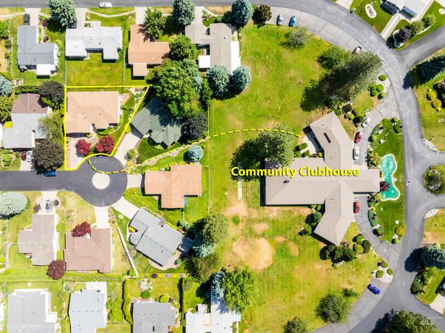 1362 W Tanglewood Ct, House other with 3 bedrooms, 2 bathrooms and 2 parking in Hayden ID | Image 45