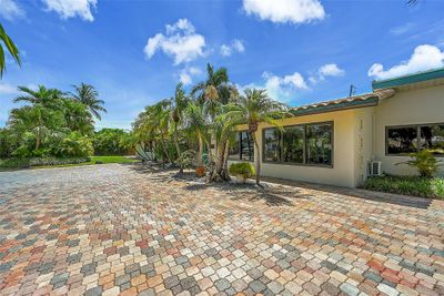 2040 Coral Gardens Dr, House other with 3 bedrooms, 3 bathrooms and null parking in Wilton Manors FL | Image 2