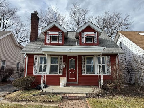 5466 Grasmere Ave, Maple Heights, OH, 44137-3564 | Card Image