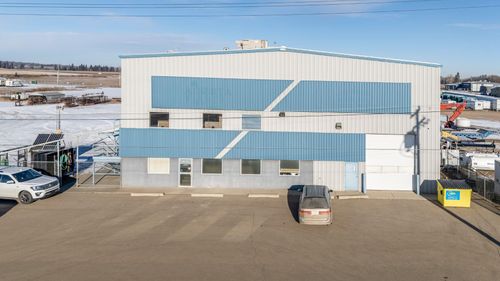 {{alt}} | Card Image