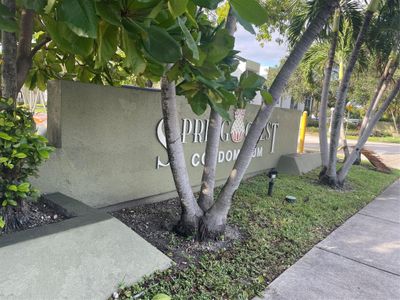 214 - 4255 N University Dr, Condo with 2 bedrooms, 2 bathrooms and null parking in Sunrise FL | Image 2