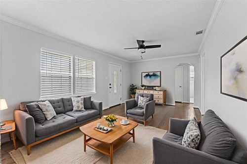 2024 Jean St, Houston, TX, 77023-5005 | Card Image