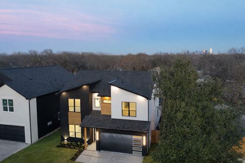 3906 Harlingen St, Dallas, TX, 75212-1027 | Card Image