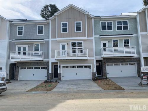 1044 Diamond Dove Lane, Apex, NC, 27523 | Card Image