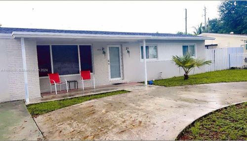 4711 Nw 178th Ter, Miami Gardens, FL, 33055 | Card Image