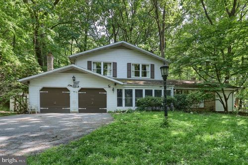 36 Brownstone Dr, Hershey, PA, 17033-2501 | Card Image