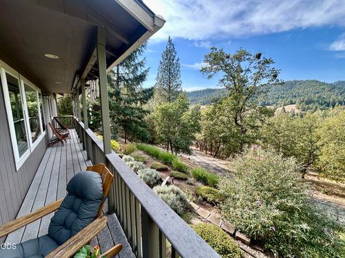 8129 Thompson Creek Rd, Applegate, OR, 97530-9503 | Card Image