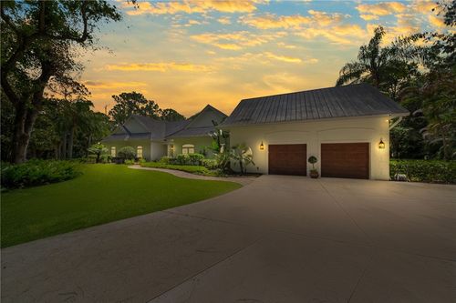 6105 57th St, Vero Beach, FL, 32967-6008 | Card Image