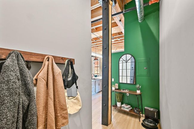 206 - 205 N Water Street, Condo with 2 bedrooms, 2 bathrooms and null parking in Milwaukee WI | Image 26