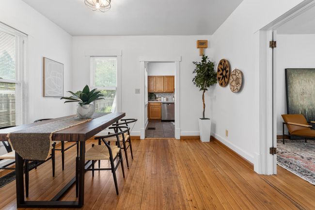 808 W Green St, House other with 5 bedrooms, 2 bathrooms and 2 parking in Champaign IL | Image 13