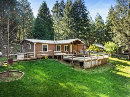 332 Bull Creek Road, Grants Pass, OR, 97527 | Card Image