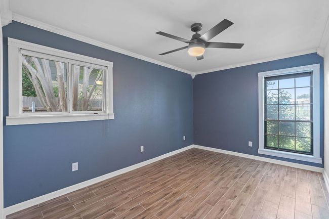 Secondary bedroom | Image 25