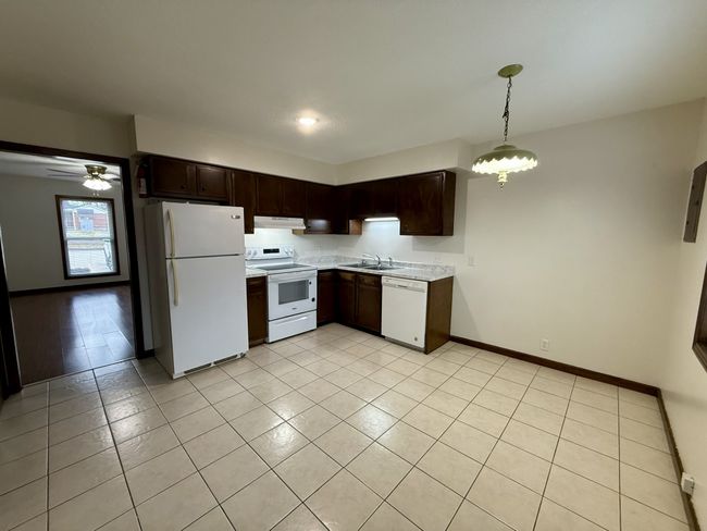APT-7 - 110 Elleta Ave, Condo with 2 bedrooms, 2 bathrooms and null parking in Gallatin TN | Image 8