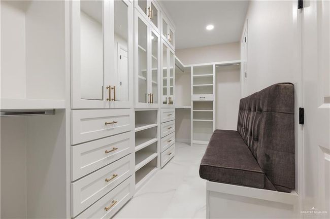 13906 N 34 Th Ln, House other with 4 bedrooms, 4 bathrooms and 2 parking in McAllen TX | Image 11