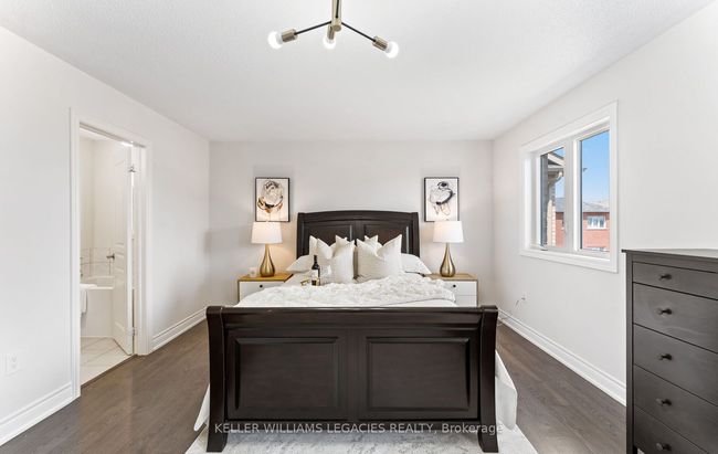 25 Velia Crt, House attached with 5 bedrooms, 4 bathrooms and 2 parking in Woodbridge ON | Image 17