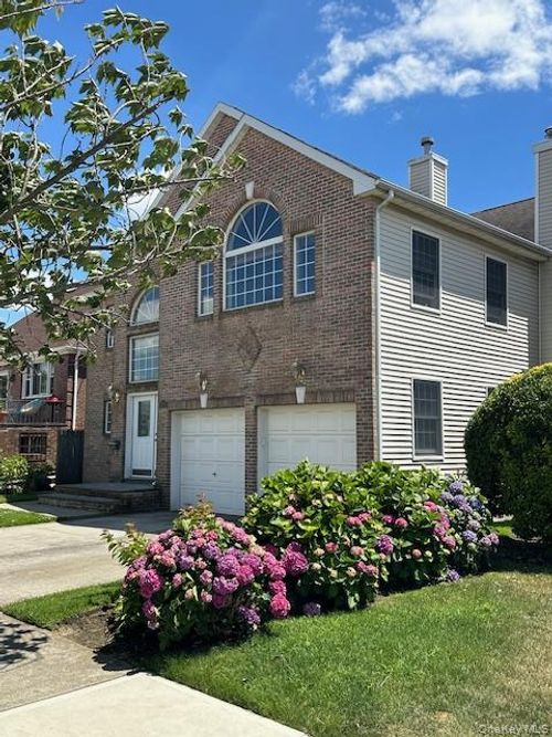 1-350 E Penn Street, Long Beach, NY, 11561 | Card Image