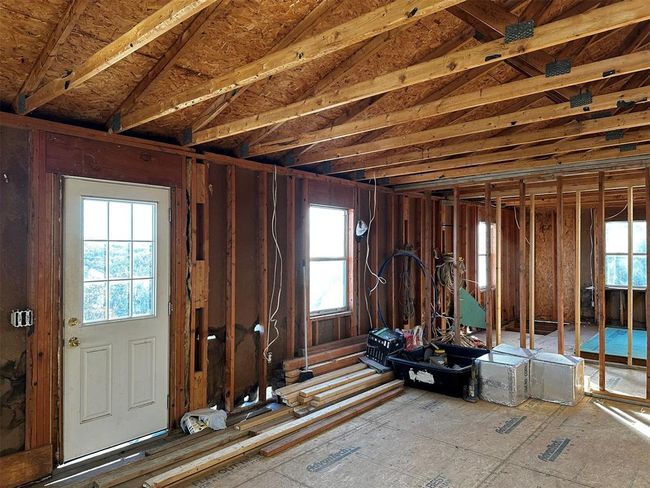 In living room looking at kitchen | Image 17