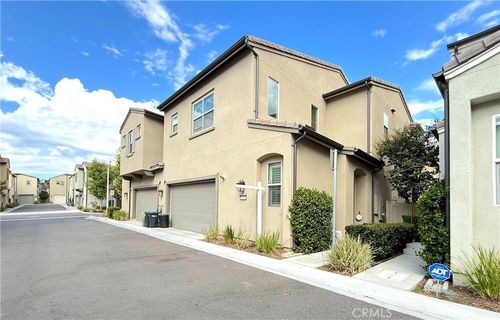 unit-103-4173 Horvath St, Corona, CA, 92883-4465 | Card Image