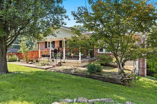 215 Shevel Dr, Goodlettsville, TN, 37072-1616 | Card Image