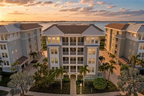 102-392 Aruba Cir, BRADENTON, FL, 34209-3239 | Card Image