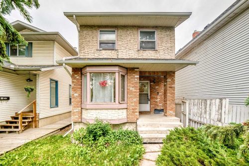454 20 Ave Nw, Calgary, AB, T2M1C4 | Card Image