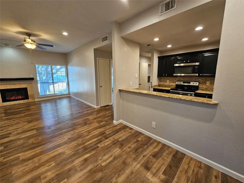 apt-522-8601 Park Ln, Dallas, TX, 75231-1316 | Card Image