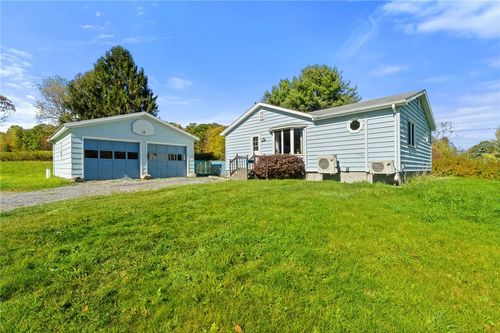 584 Trumbulls Corners Rd, Newfield, NY, 14867-9475 | Card Image